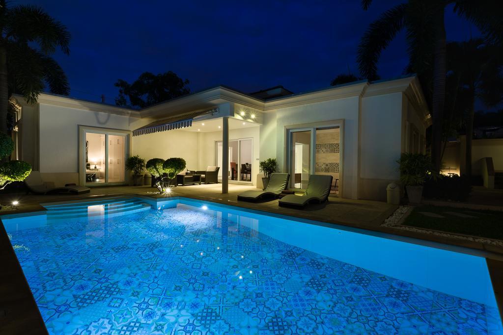 Luxury Pool Villa 3Br 6-8 Persons (Adults Only) Pattaya ภายนอก รูปภาพ
